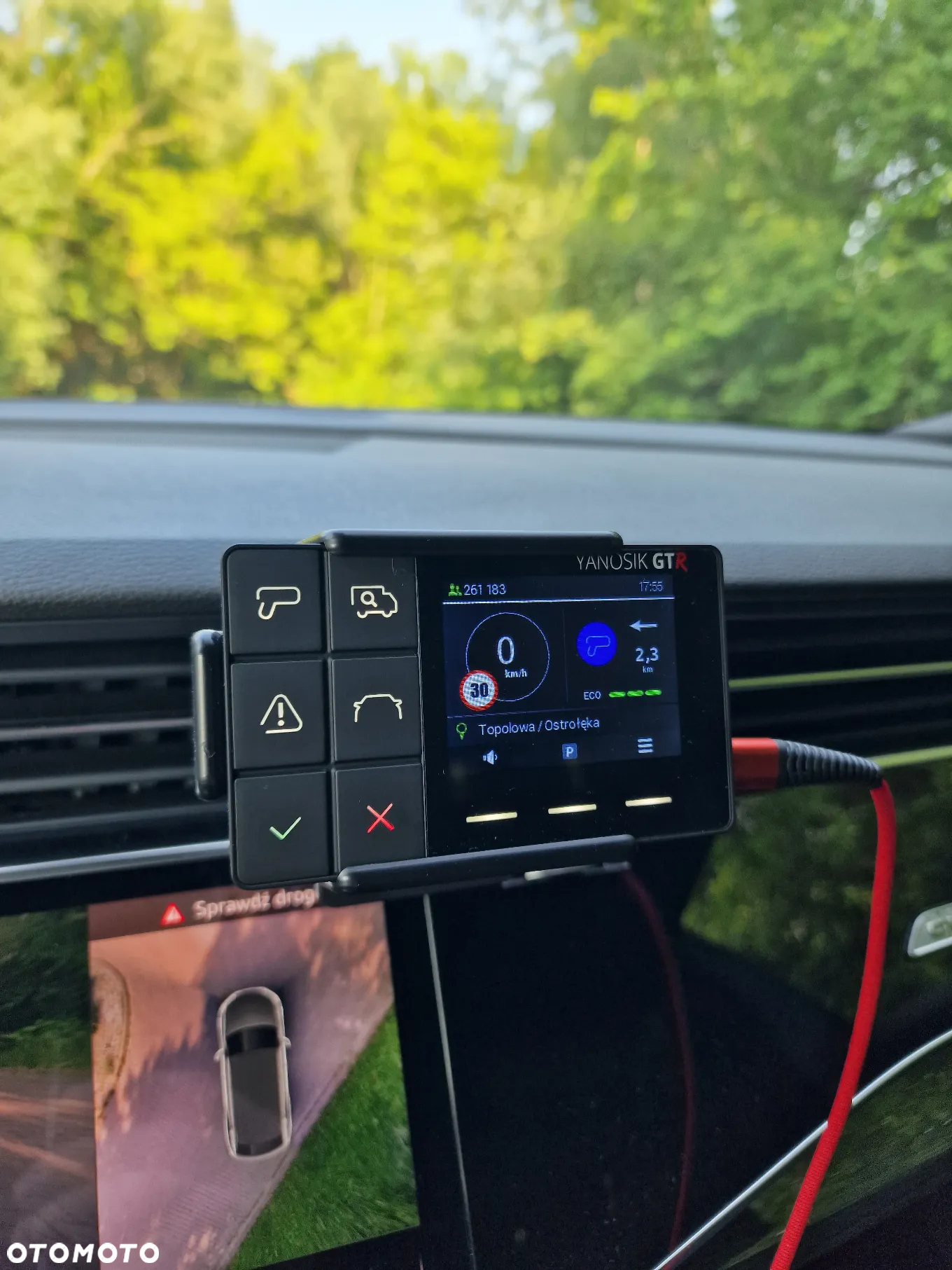 Audi Q8 - 15