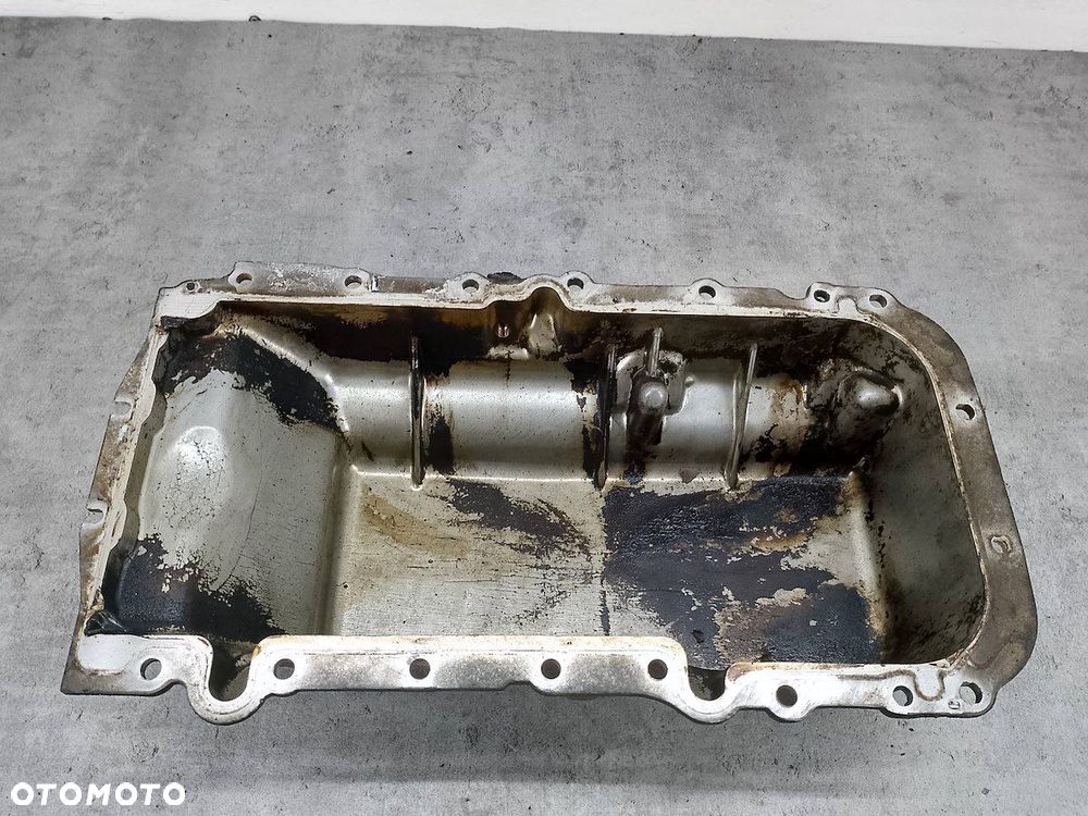 MISKA OLEJOWA CHRYSLER PACIFICA 04792661AC 3.5 V6 - 1