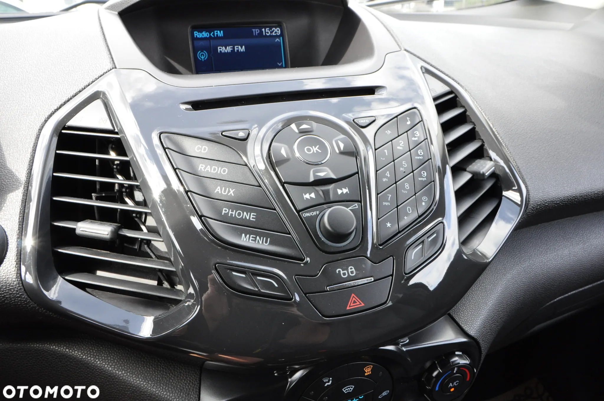 Ford EcoSport 1.0 EcoBoost TITANIUM X - 15
