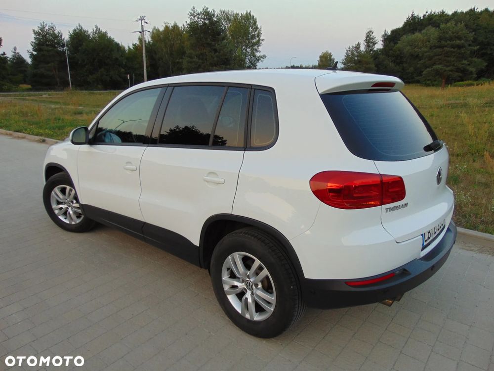 Volkswagen Tiguan 2.0 TDI DPF BlueMotion Technology Sport & Style - 31
