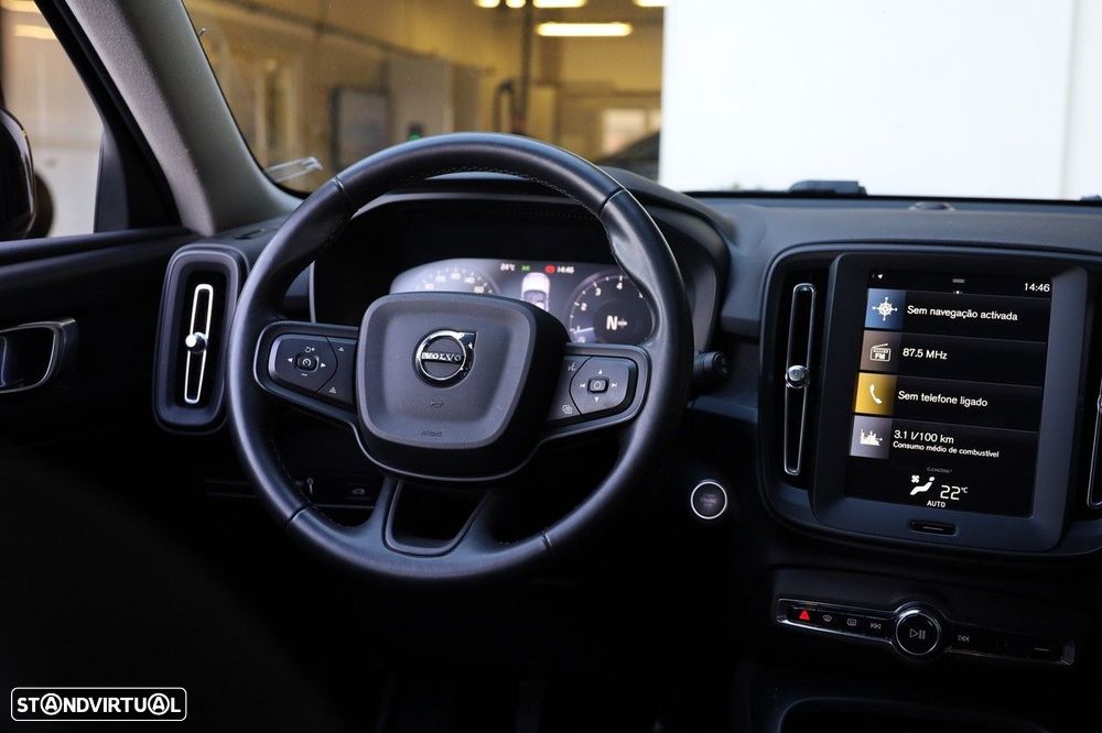 Volvo XC 40 1.5 T2 Essential - 18