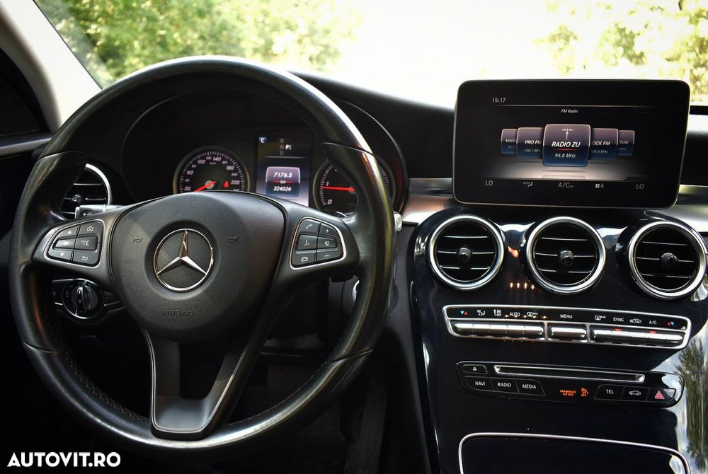 Mercedes-Benz C 220 d 4Matic T 7G-TRONIC - 9