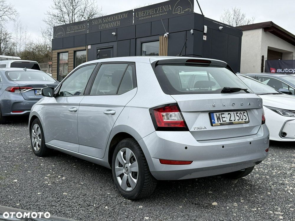 Skoda Fabia 1.0 TSI Ambition - 4
