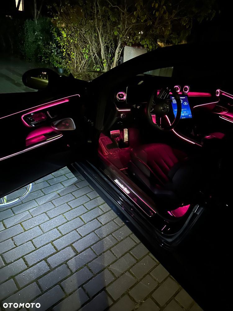 Mercedes-Benz CLE 300 4Matic 9G-TRONIC Edition AMG Line - 6