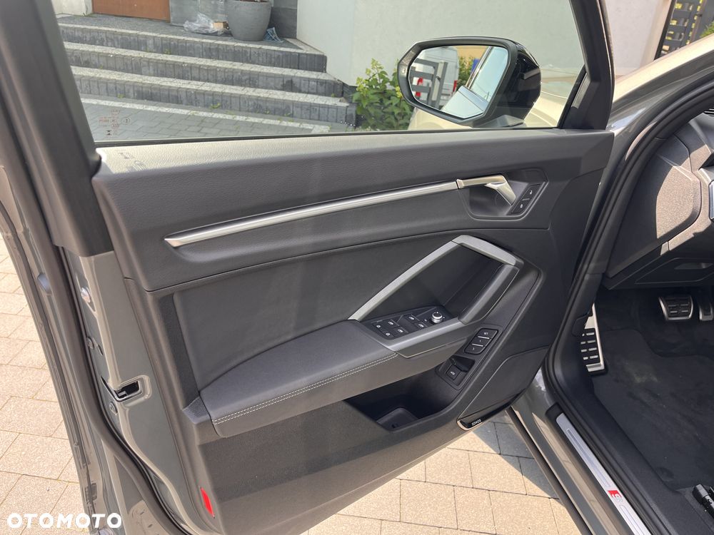 Audi Q3 45 TFSI Quattro S-Line S tronic - 16