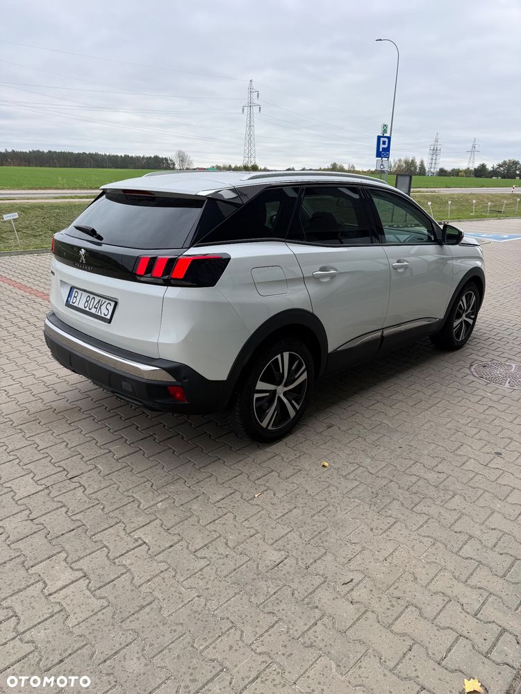 Peugeot 3008 2019 photo 3