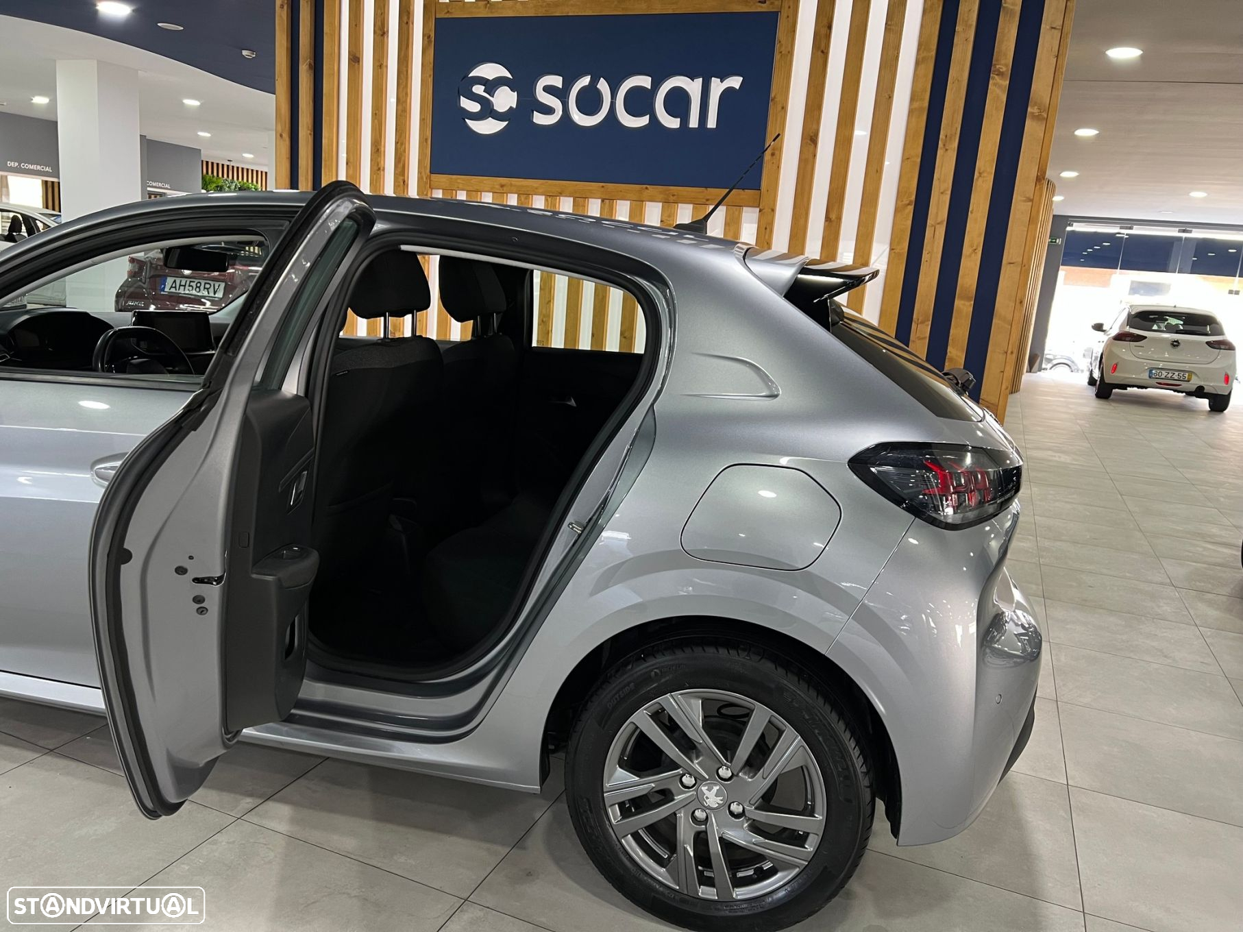 Peugeot 208 1.2 PureTech Active Pack - 13