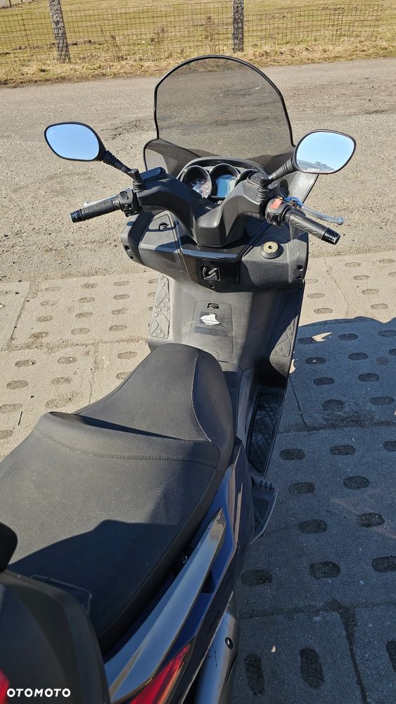 Kymco Downtown - 6
