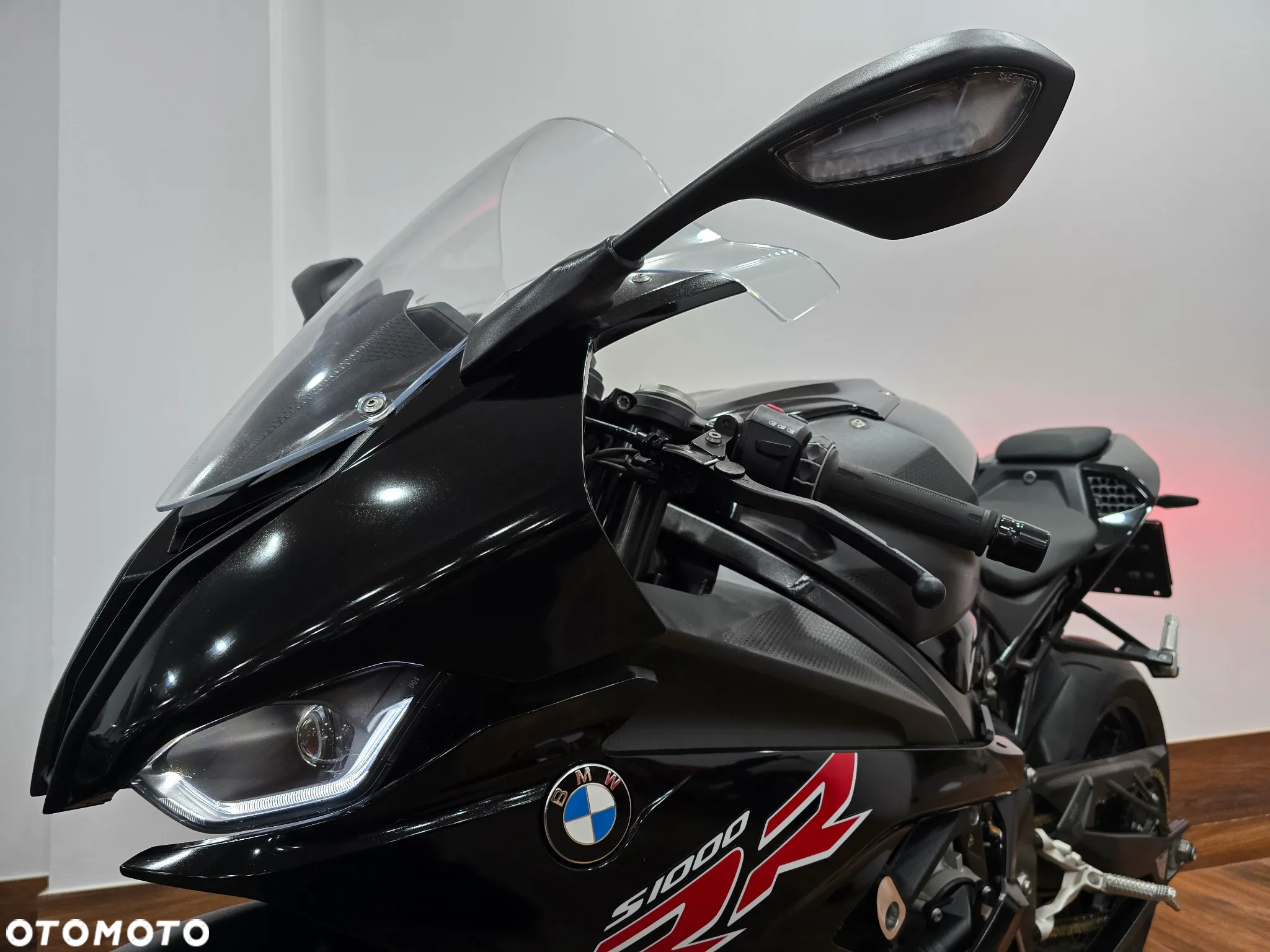 BMW S - 30