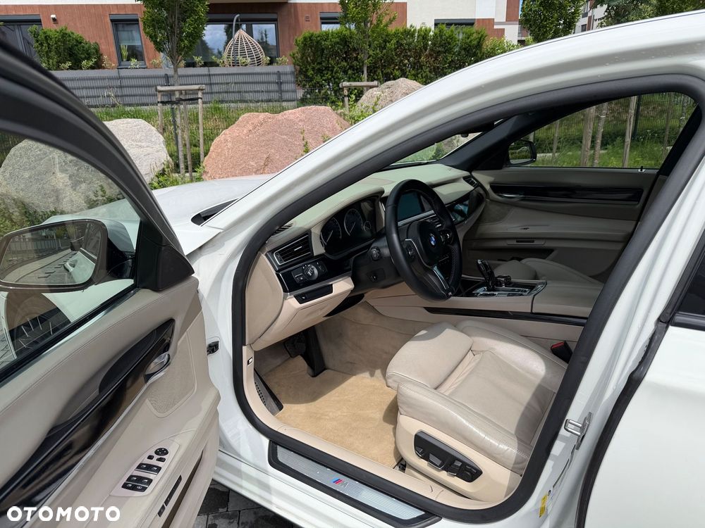 BMW Seria 7 - 13