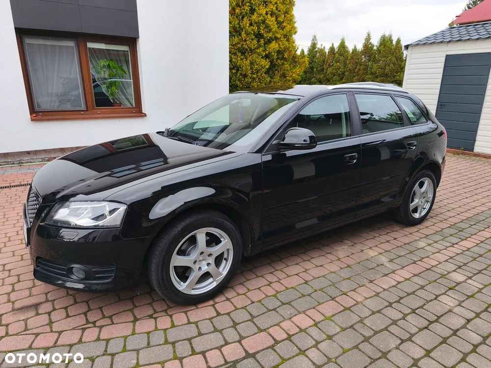 Audi A3 Sportback 1.6 Attraction - 17