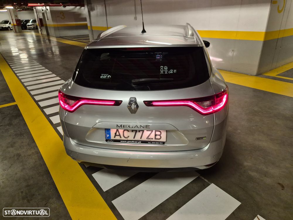 Renault Mégane Sport Tourer ENERGY dCi 110 EXPERIENCE - 13