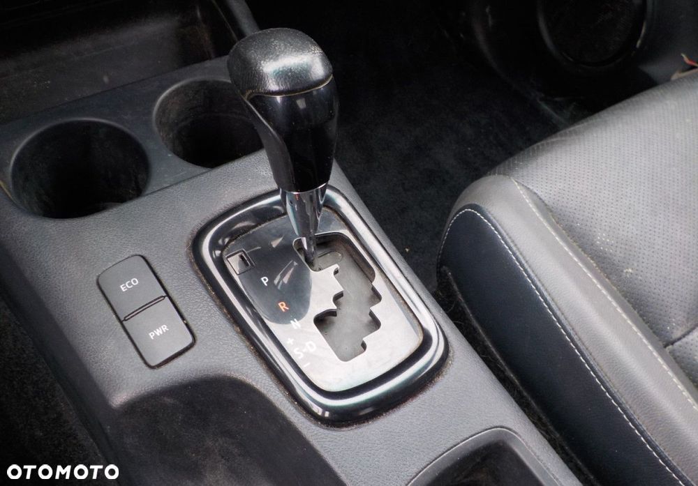 Toyota Hilux - 20