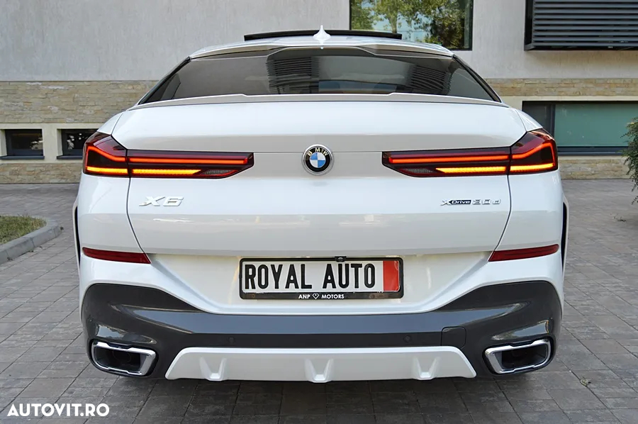 BMW X6 xDrive30d AT MHEV - 11
