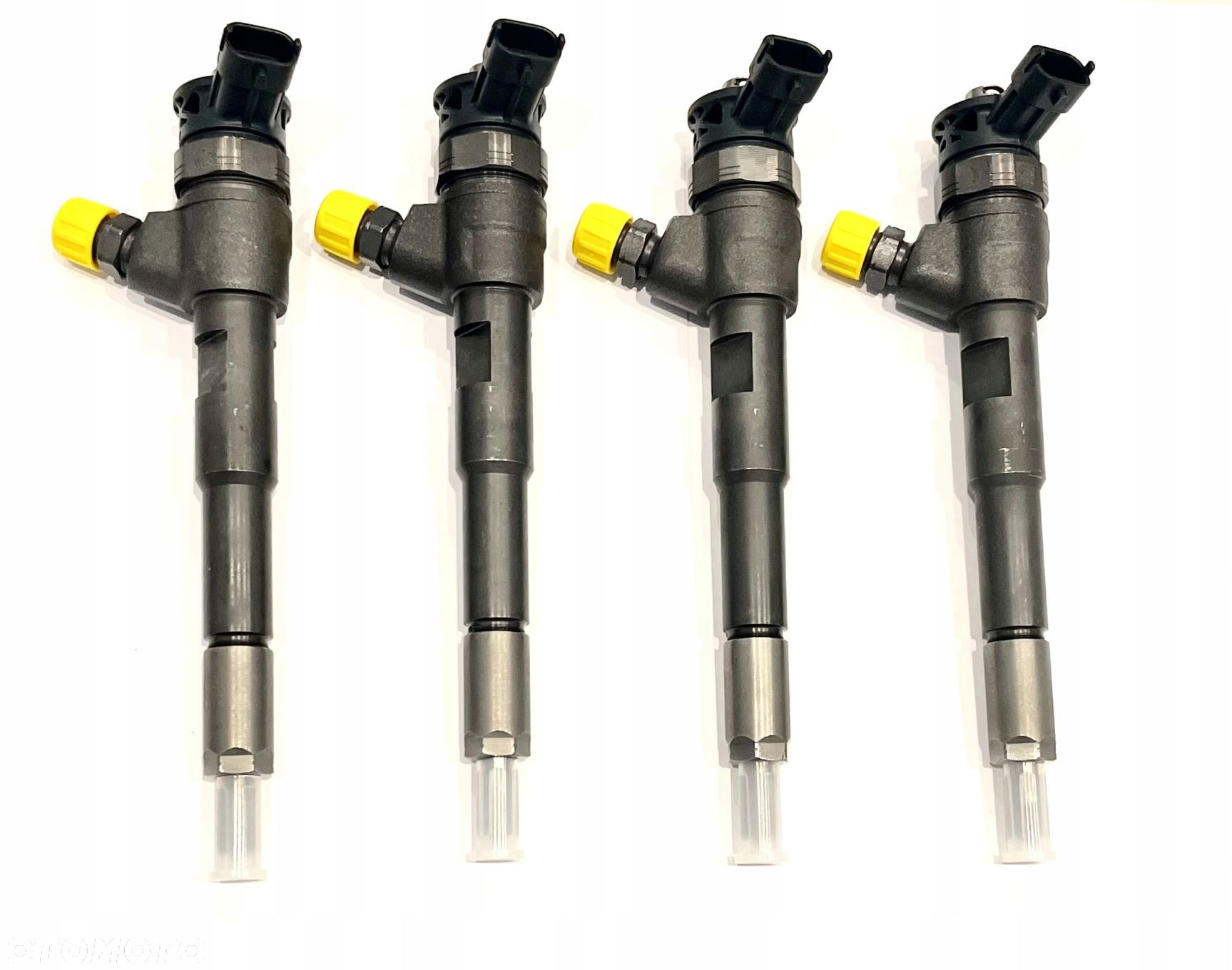 KOMPLET WTRYSKIWACZY 4SZT. BOSCH 0445110485 - 1
