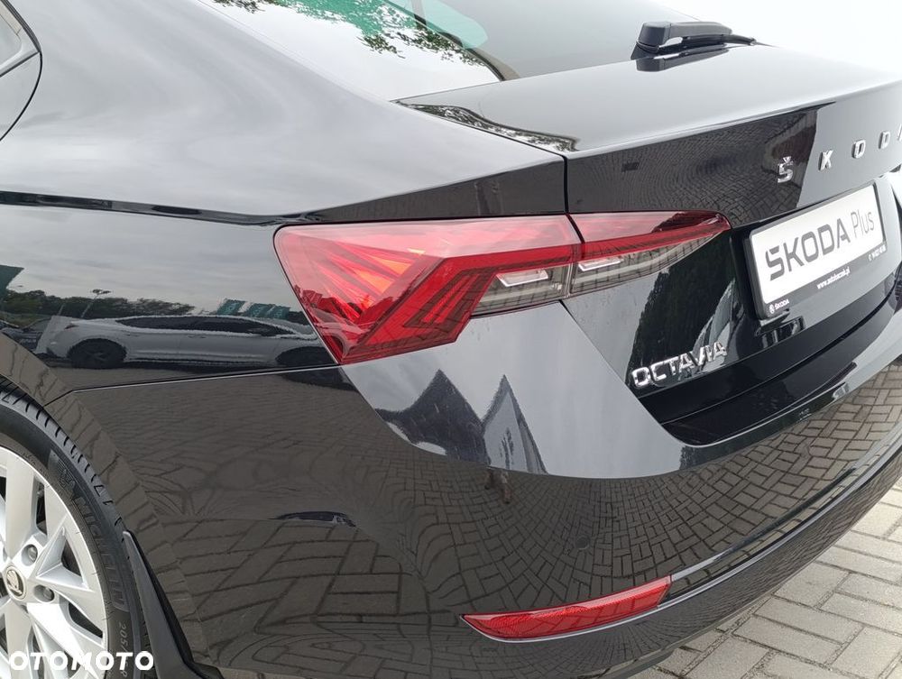 Skoda Octavia 1.5 TSI ACT Ambition - 10