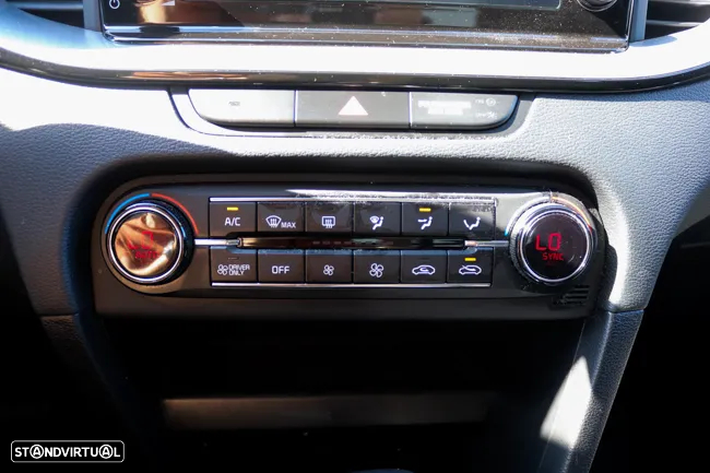 Kia XCeed 1.6 GDi PHEV First Edition - 16