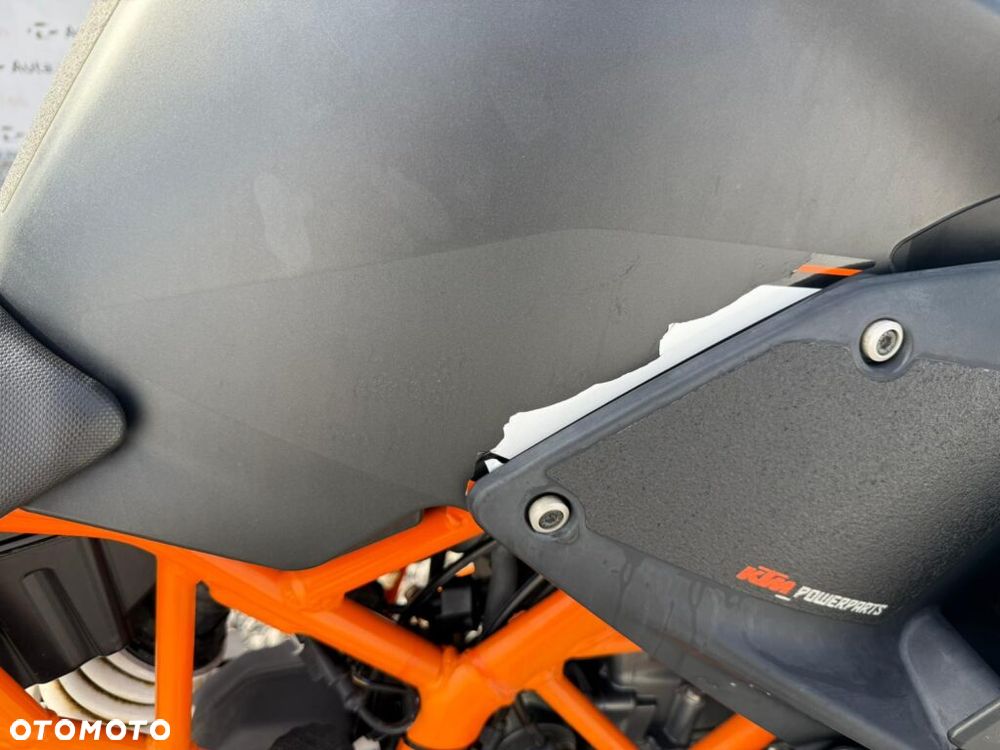 KTM RC 125 - 12