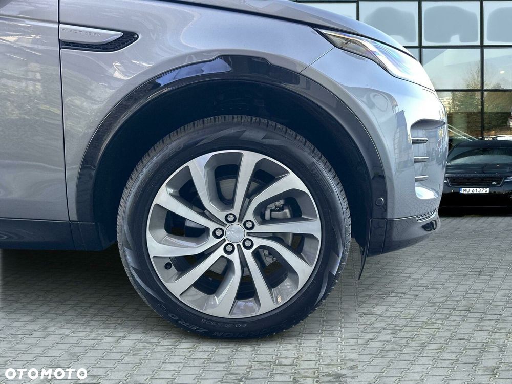 Land Rover Discovery Sport - 8