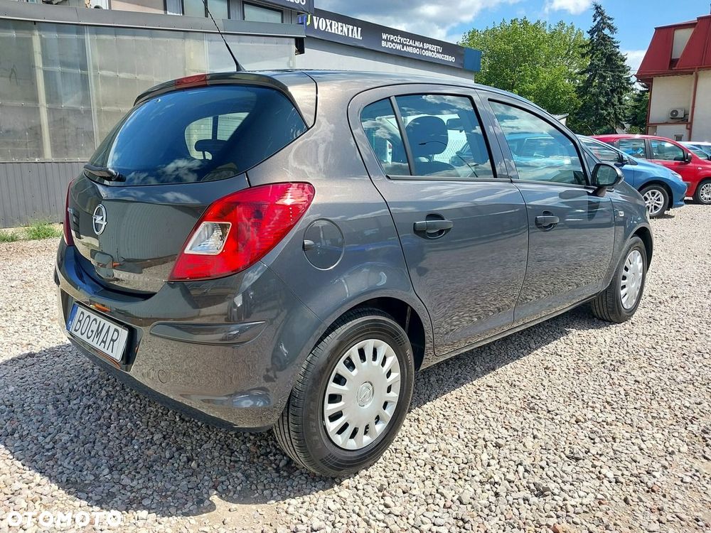Opel Corsa 1.2 16V Enjoy - 8