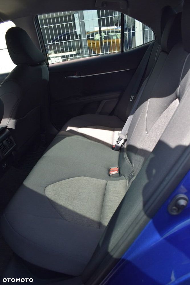 Toyota Camry 2.5 Hybrid Comfort CVT - 15