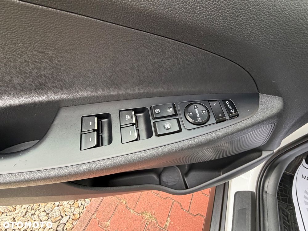 Hyundai Tucson - 32