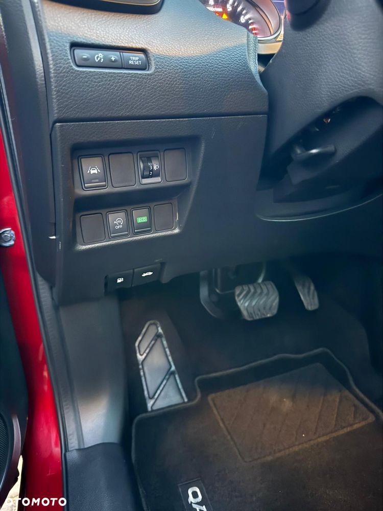 Nissan Qashqai 1.2 DIG-T Xtronic TEKNA+ - 17