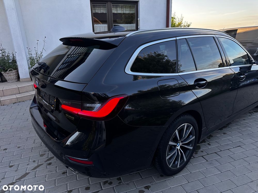 BMW Seria 3 318d MHEV Sport Line - 18