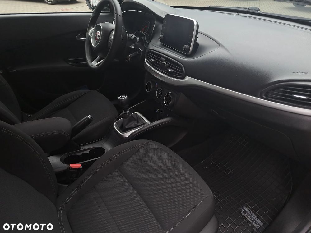 Fiat Tipo 1.4 16V Lounge - 17