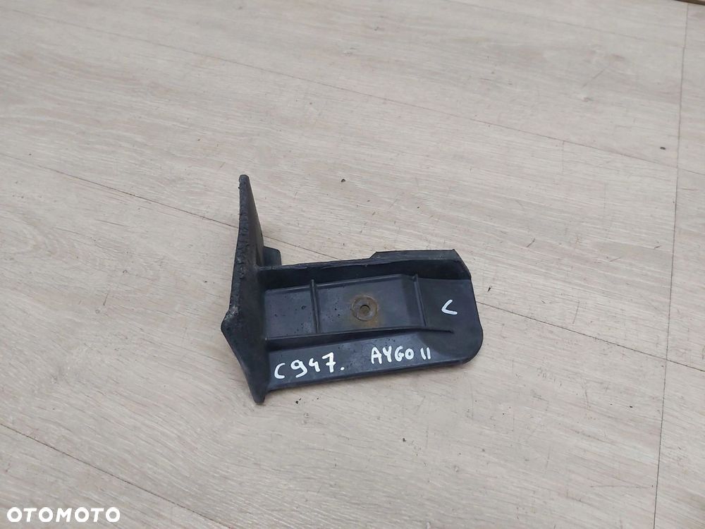 Toyota AYGO II chlapacz lewy tył zakończenie progu lewe 65632-0H030 - 15