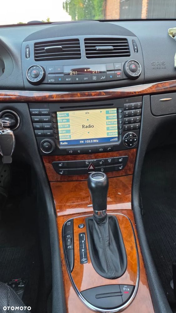 Mercedes-Benz Klasa E - 14