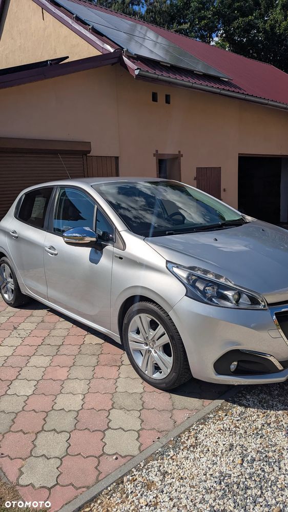 Peugeot 208 1.6 BlueHDi Allure S&S - 3