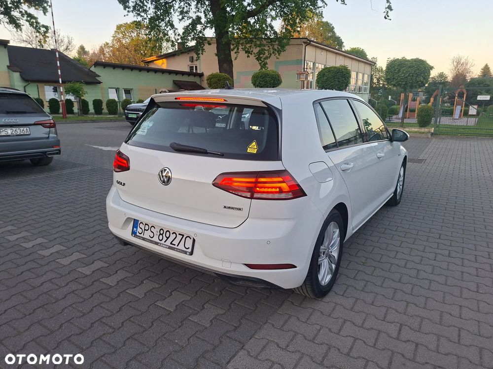 Volkswagen Golf 1.5 TSI BMT Trendline - 11