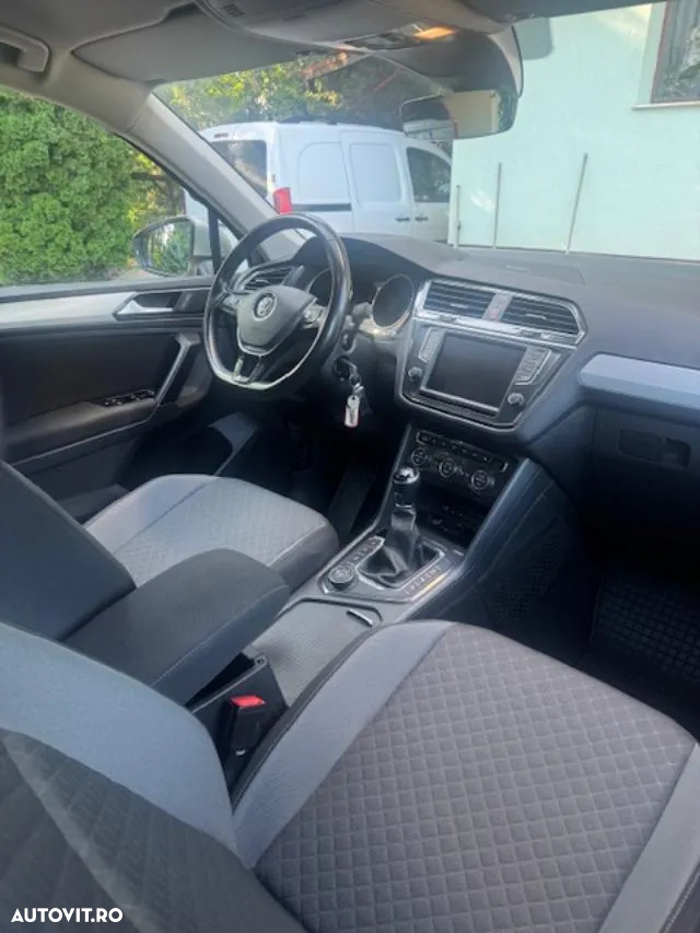 Volkswagen Tiguan 1.4 TSI ACT 4Mot Comfortline - 17