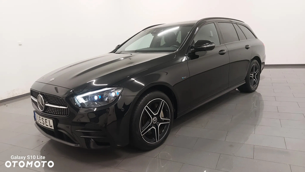 Mercedes-Benz Klasa E 300 de 4Matic T 9G-TRONIC AMG Line