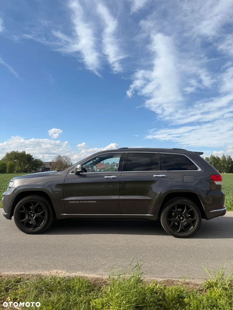 Jeep Grand Cherokee 3.0 CRD Overland Summit - 21