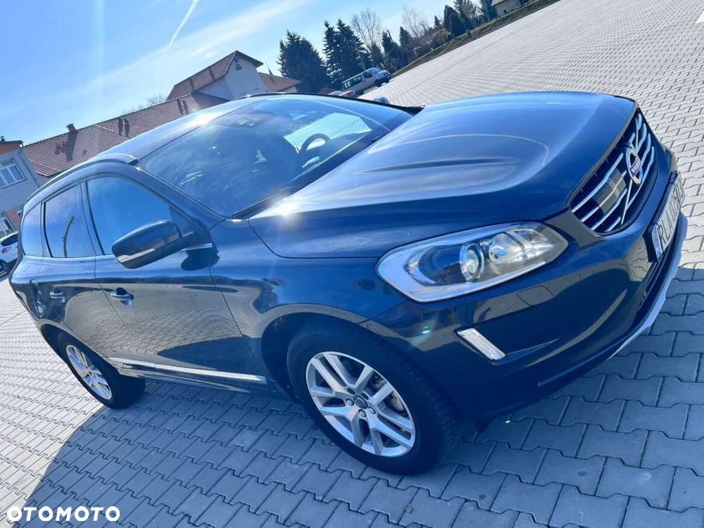 Volvo XC 60 D4 Geartronic Momentum - 15