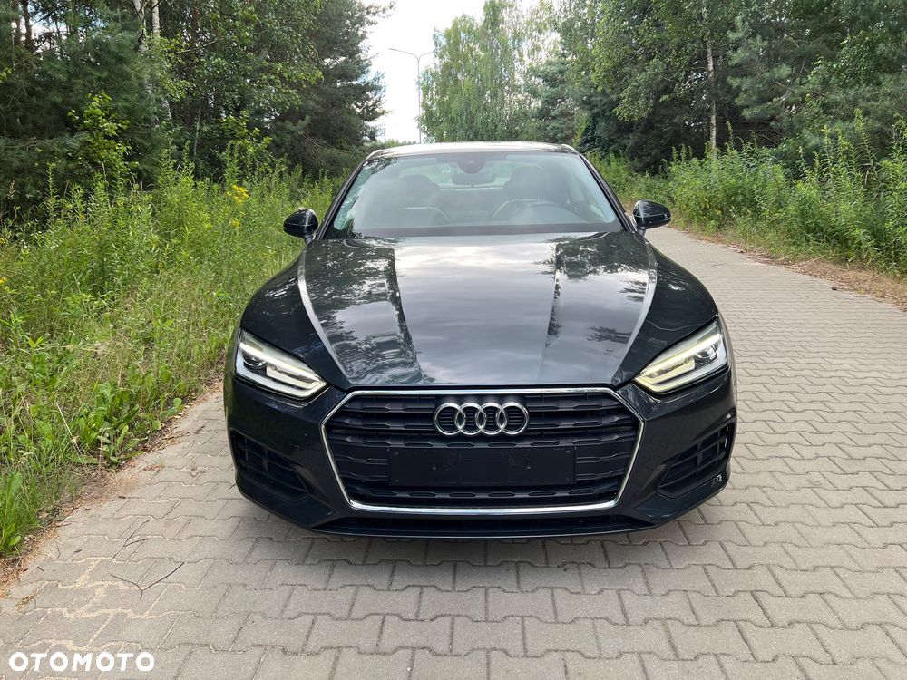 Audi A5 Coupé - 1