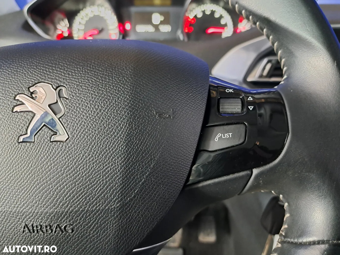 Peugeot 308 - 13