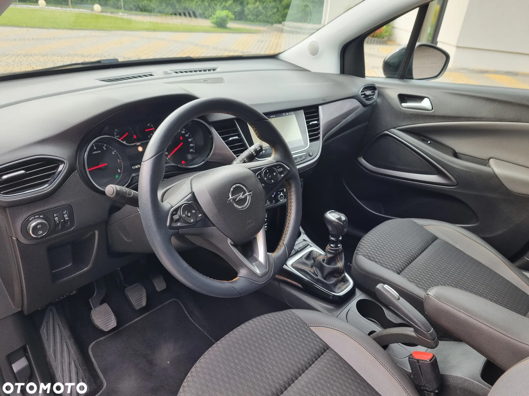 Opel Crossland X 1.2 T Elite S&S - 11