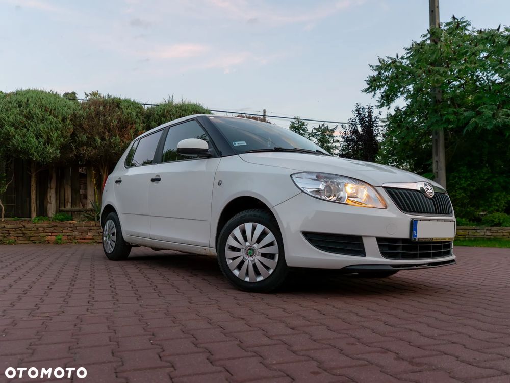 Skoda Fabia 1.6 TDI DPF Active Plus - 4
