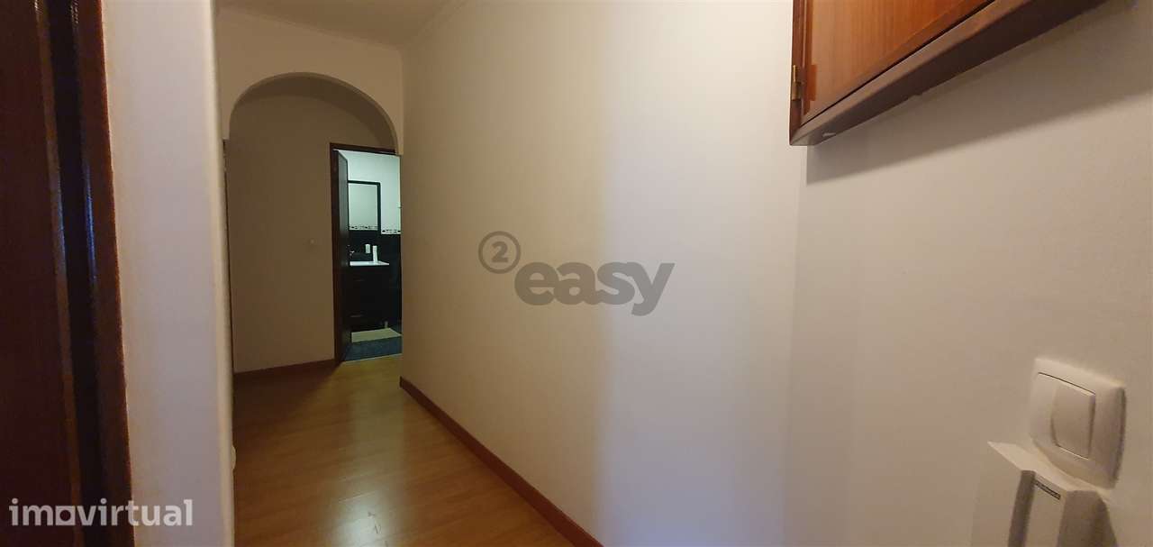 Apartamento T2 no centro - Grande imagem: 2/15
