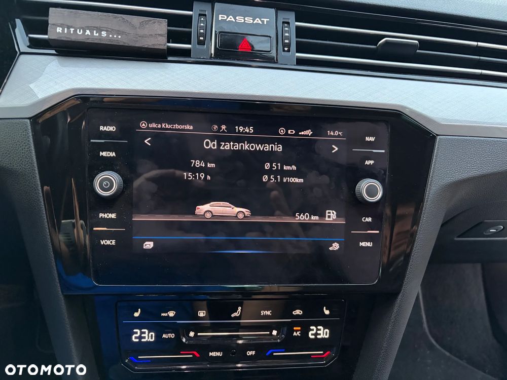 Volkswagen Passat 2.0 TDI EVO Business - 30