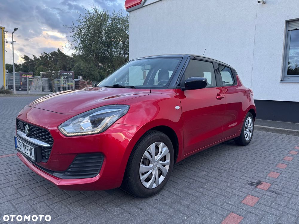 Suzuki Swift 1.2 Dualjet SHVS Premium CVT - 5