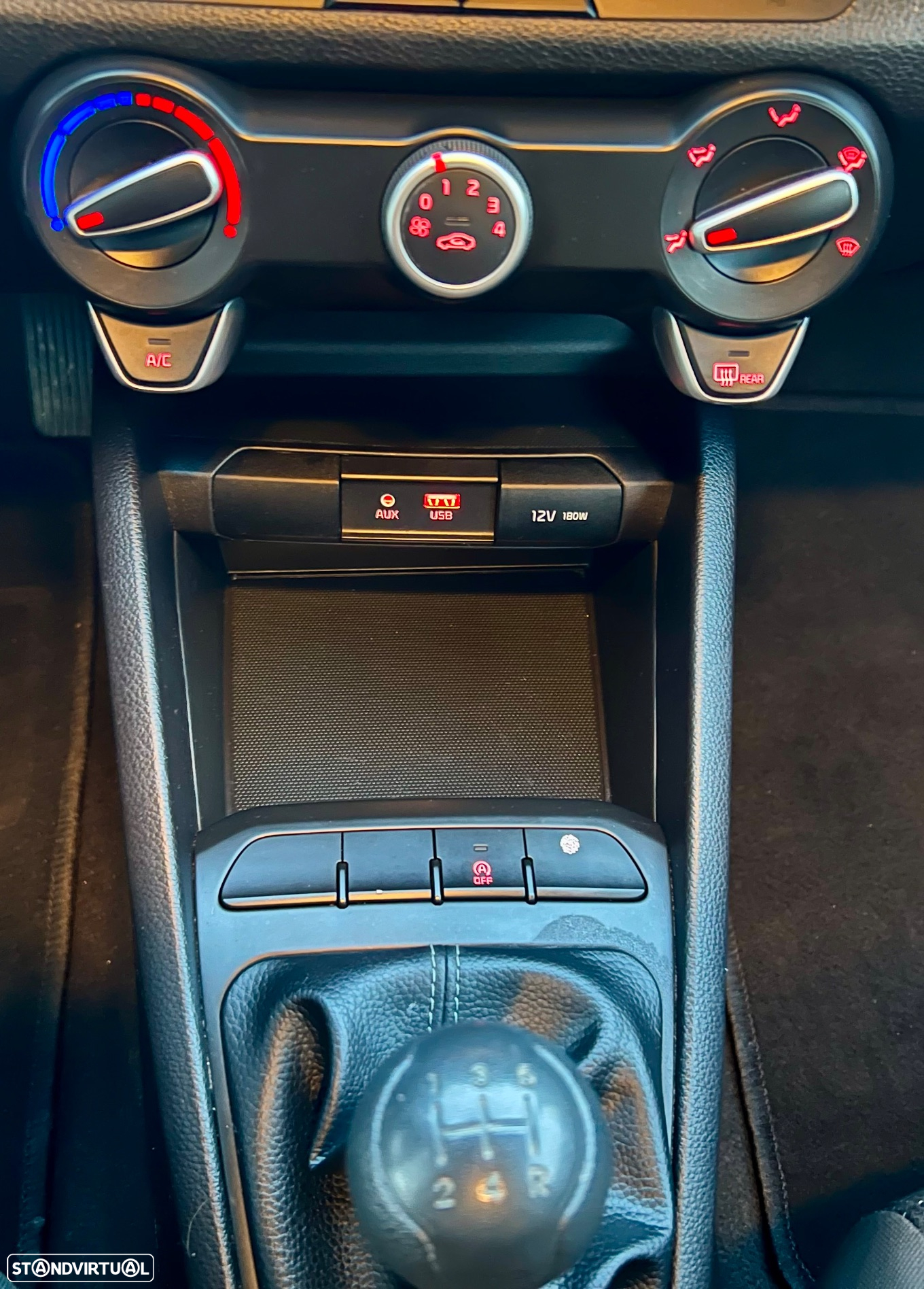 Kia Rio - 18