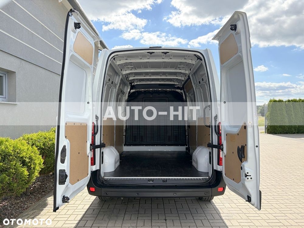 Renault Master - 15