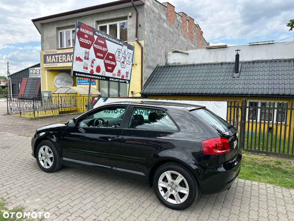 Audi A3 3-drzwiowe 1.6 Ambiente - 10