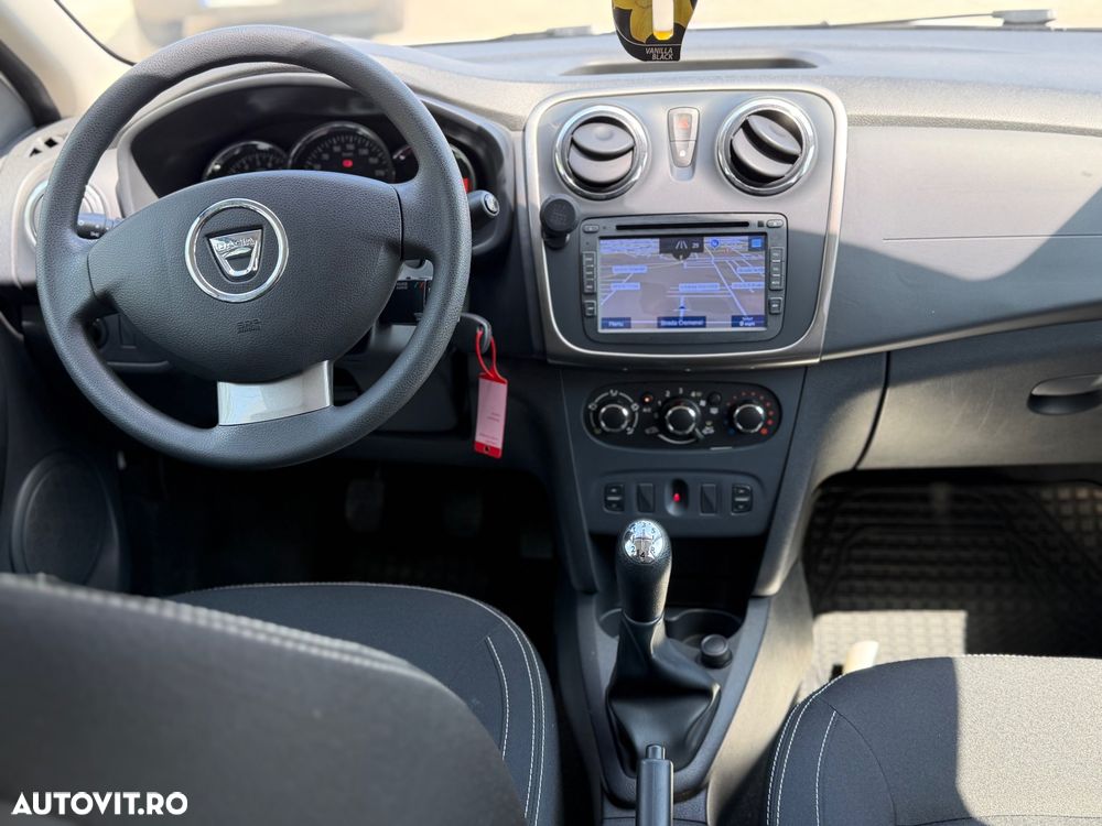 Dacia Logan 0.9 90CP Ambiance - 17
