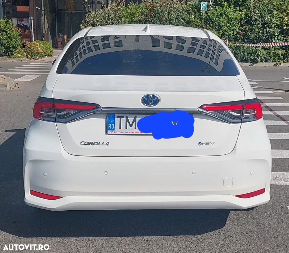 Toyota Corolla - 3