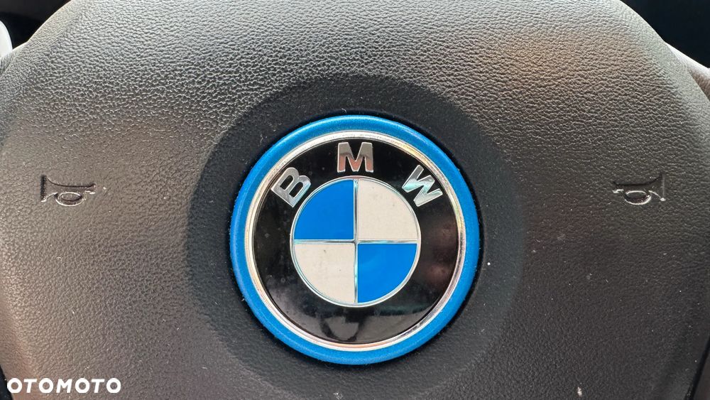BMW Seria 3 330e Luxury Line sport - 30